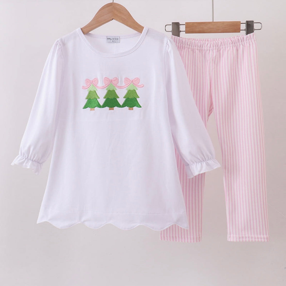 Holly Hug Set